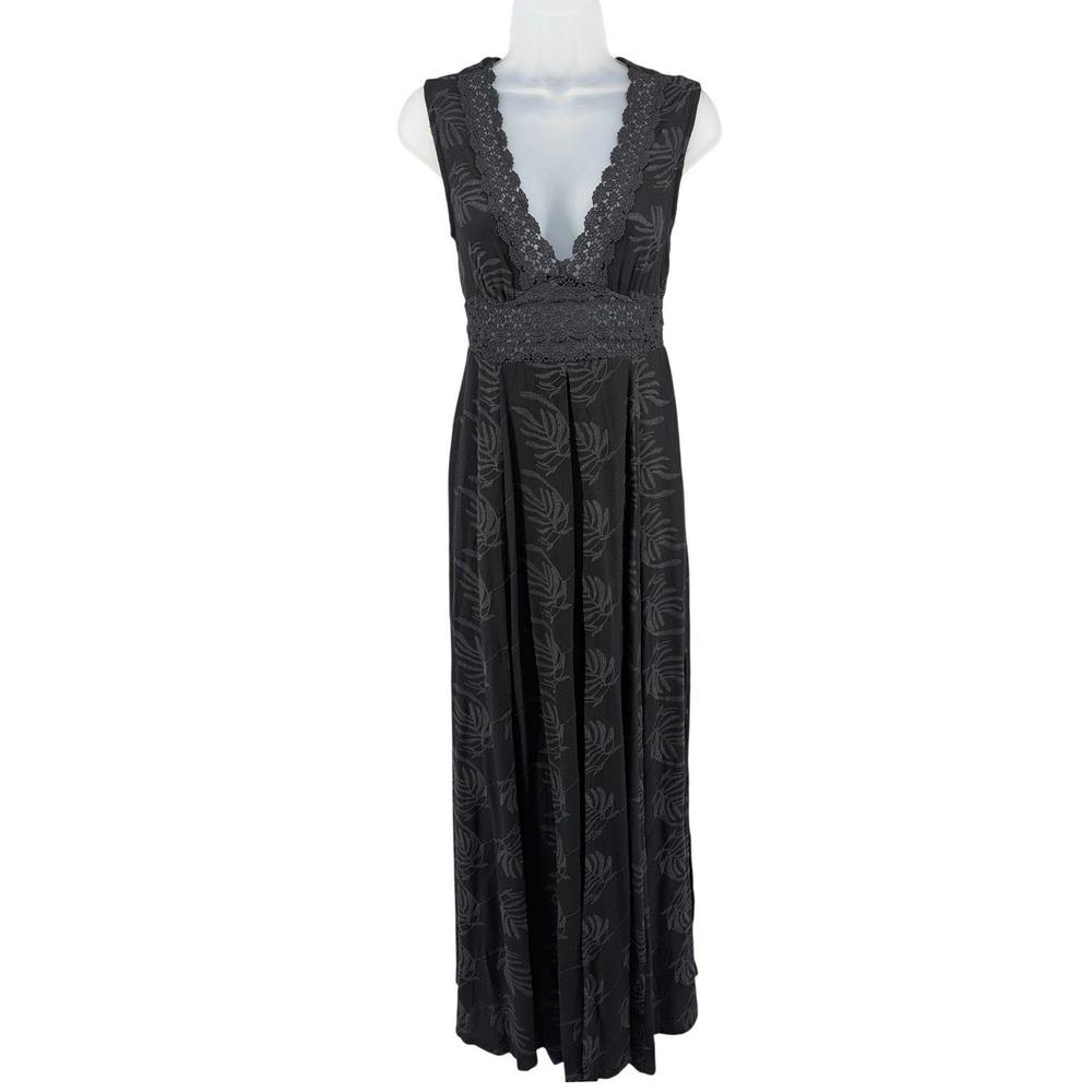Venus‎ Maxi Dress Open Front Layered Sz 4 Black Embroidered Leaf Deep V Neck